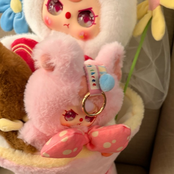 Baby Three Bouquet No Box - Picture 2 of 5